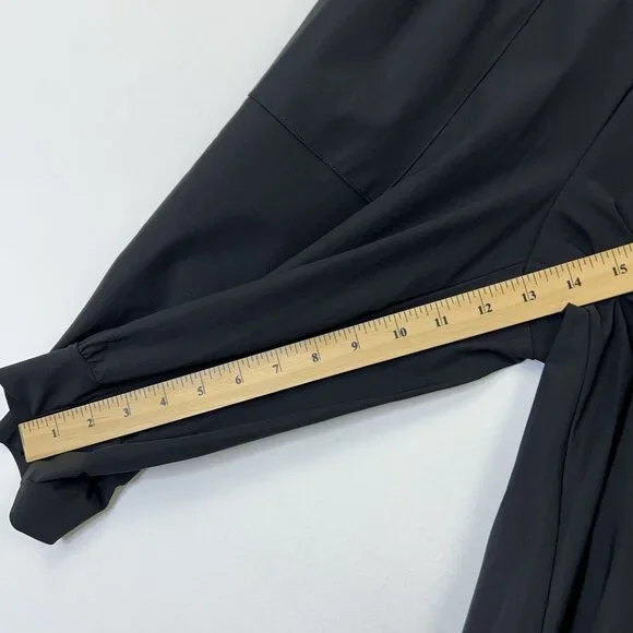 NEW Halara High Waisted Pocket Long Casual Shorts Women’s Size Medium Black - Picture 5 of 9